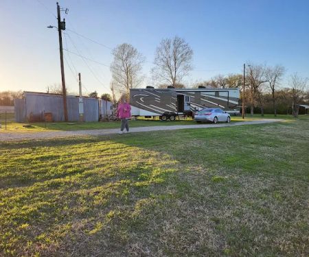 Sunrise Cove RV Resort