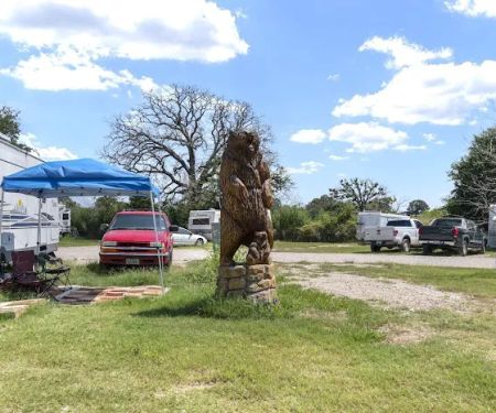 Grumpy Grizzly RV Park & Storage
