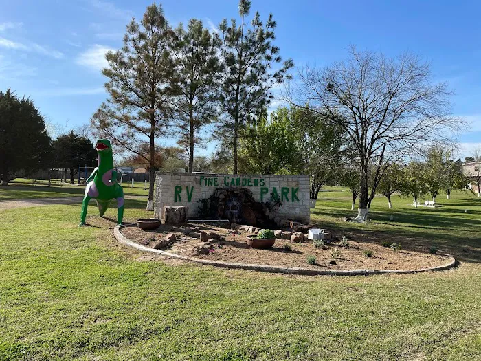 Pine Gardens RV Park and Campground 3