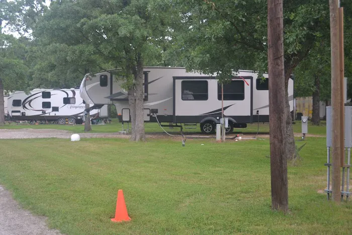 Lonestar RV Park 4