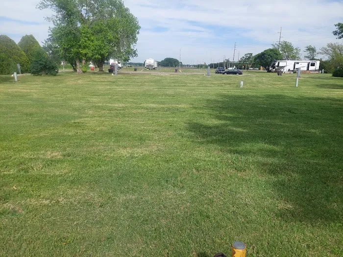 All Seasons Mobile Home & RV Park 4