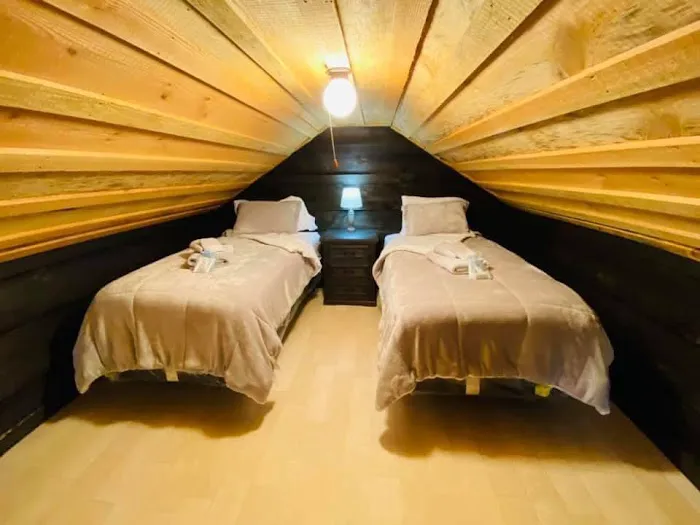 HWY 147 Bass Cabins & RV Hookups 2