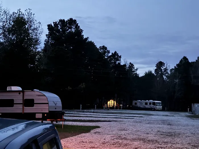 Davy Crockett RV Park 5