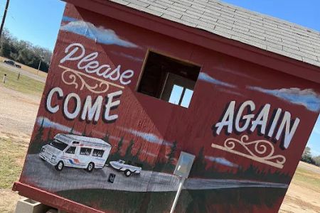 Grapeland Cafe, RV & Cabin