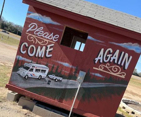 Grapeland Cafe, RV & Cabin