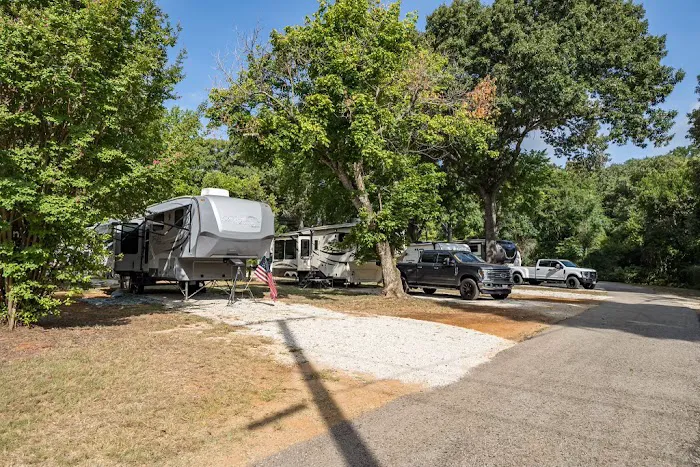 Twin Oaks RV park 6