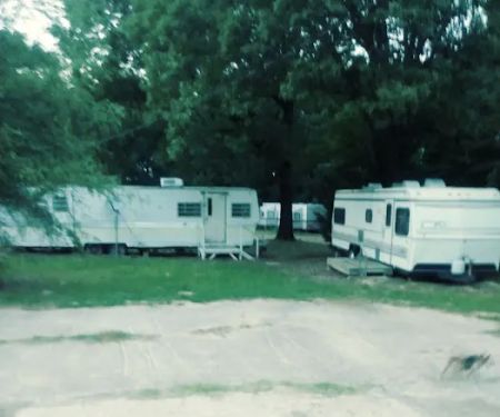 Red Rock Ranch & Campgrounds