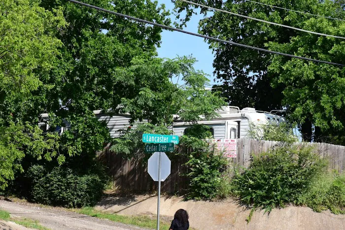 Cedar Ridge Mobile Home & RV Park 9