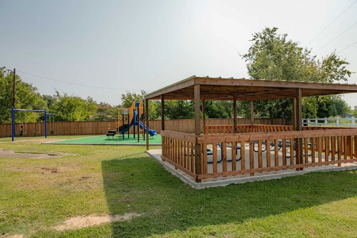 Knollridge 8