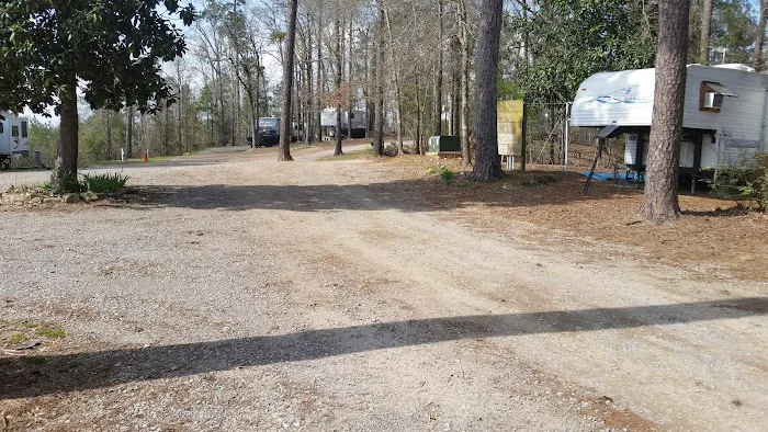 Magnolia Hill RV Park 10