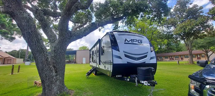 Farmer's Cove RV Park 6