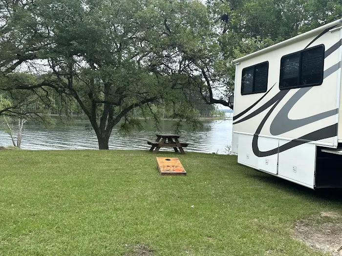Farmer's Cove RV Park 5
