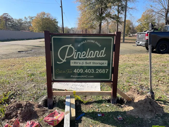 Pineland Mobile Home and RV Park 3