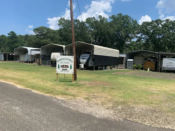 Harveytown RV Park, Sam Rayburn Lake 1