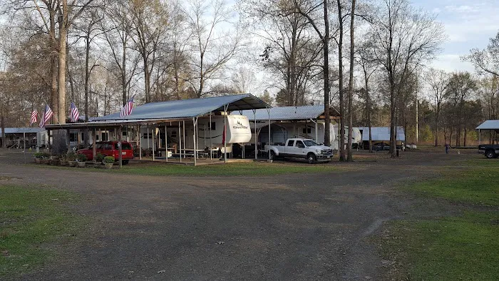 God's Country Sportsmen's RV Park 3