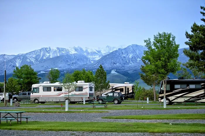Cedarwood Leisure Park LLC 4