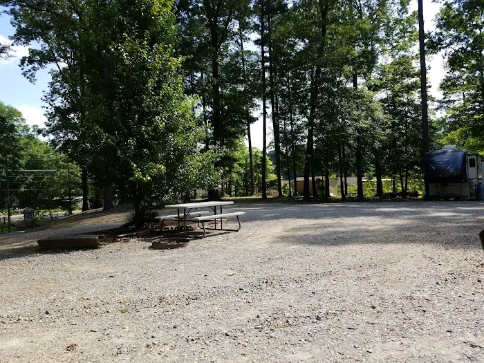 Tuckers Rv Park 7