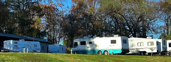 The Barn RV Park 4