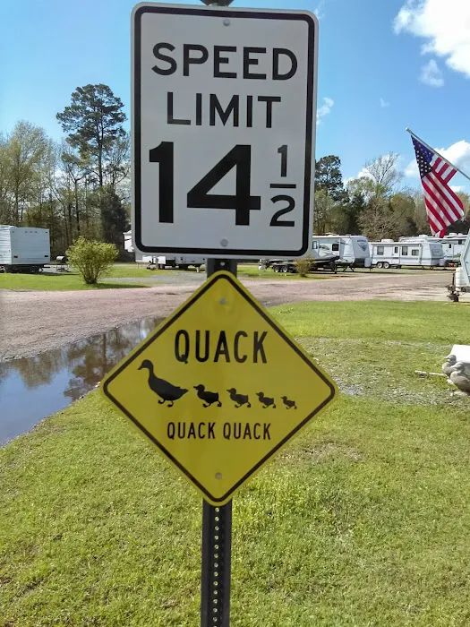 Gator Den RV Park 10