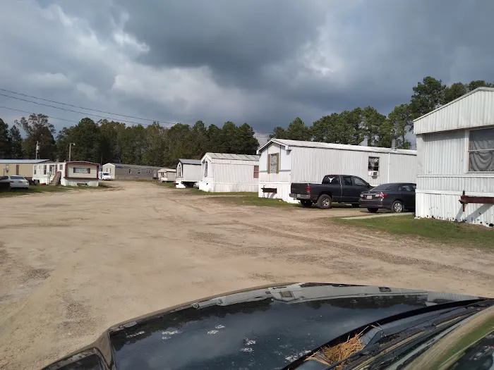 Sunshine Estates Mobile Home Park 4