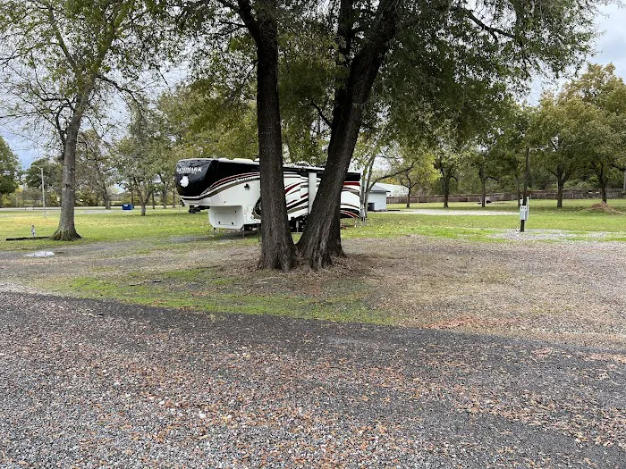 Pecan Place RV Park 3