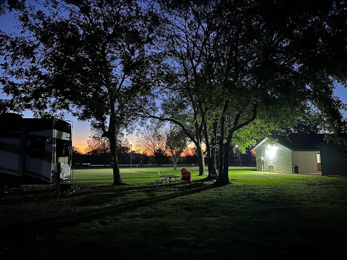 Pecan Place RV Park 10