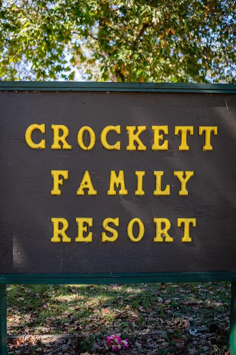 Crockett Lakefront Rv Resort & Marina 2