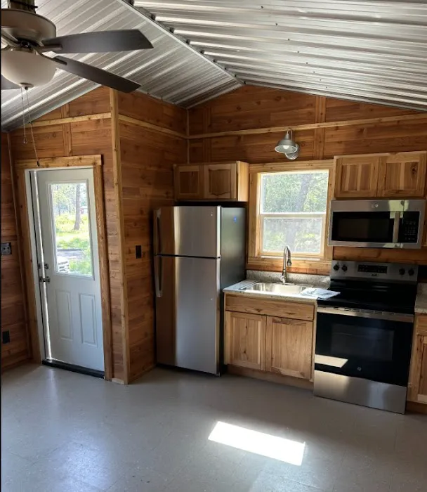Lovelady Tiny Home & RV Park 2