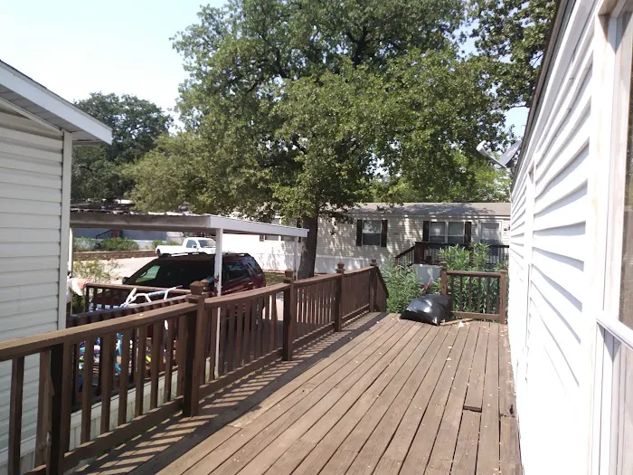Lake Forest Mobile Home Park 7