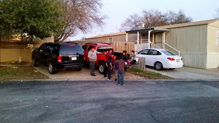 Lake Forest Mobile Home Park 6