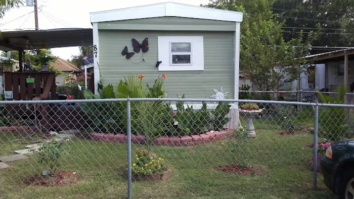 Valley Wood Mobile Home community 7