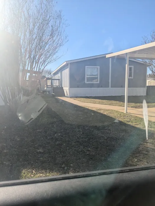 Lexington Place 5