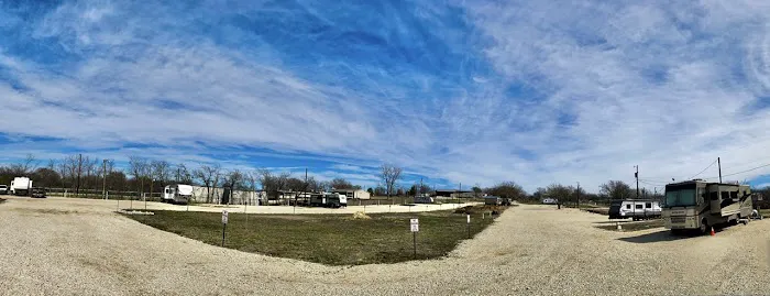Flying Pig RV Park 2