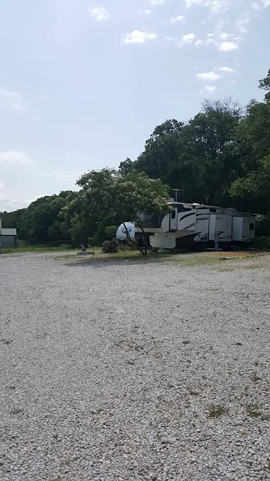 Double Duty Ranch RV Park Decatur TX (GATED) BY APPOINTMENT ONLY 9