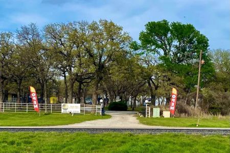 Shady Oaks RV Park