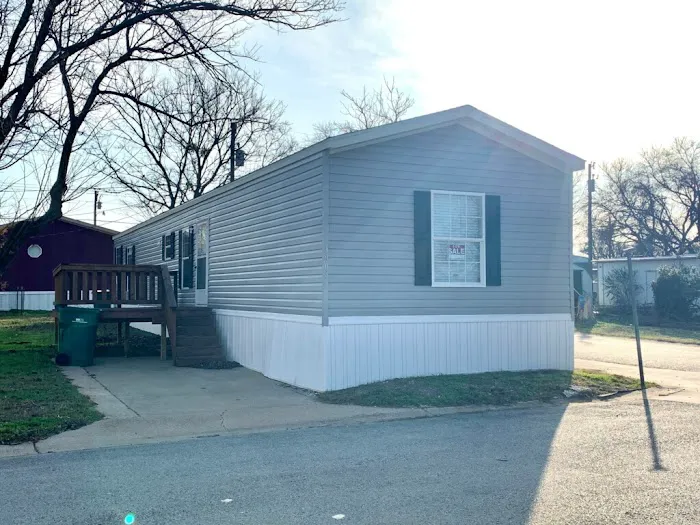 Forest Glenn Mobile Home Community 7