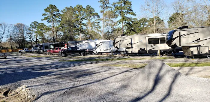 The Covered Wagon RV Park 6