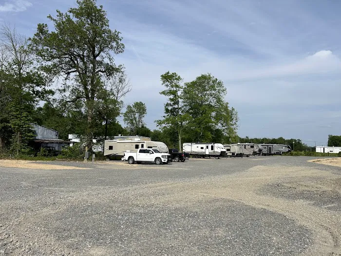 Dave’s Hideaway RV Park 1