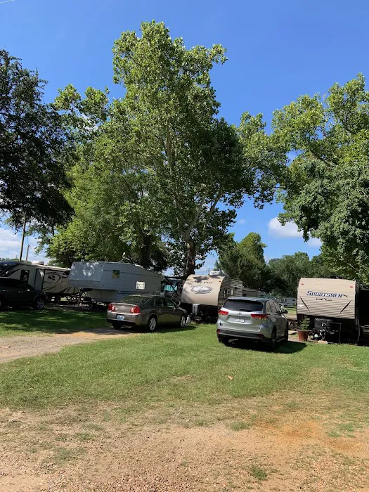 Bayou Boeuf RV & Campgrounds 10