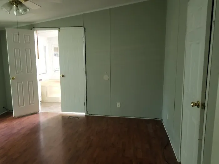 Edwards Pineridge Mobile Home Park 5