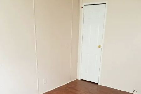 Edwards Pineridge Mobile Home Park