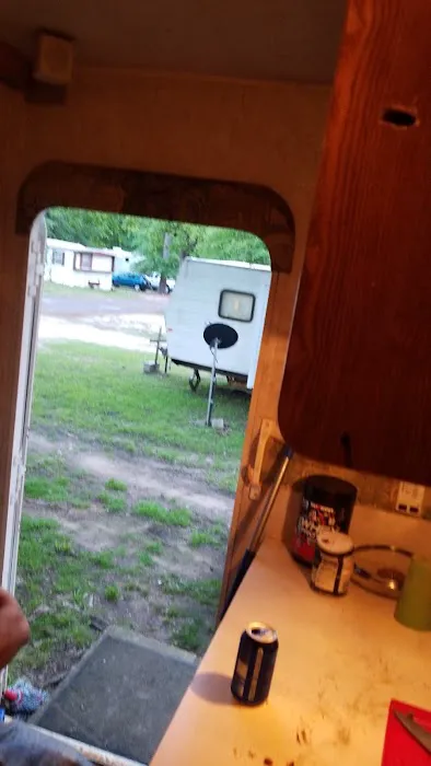 Pine Oaks RV Park 8