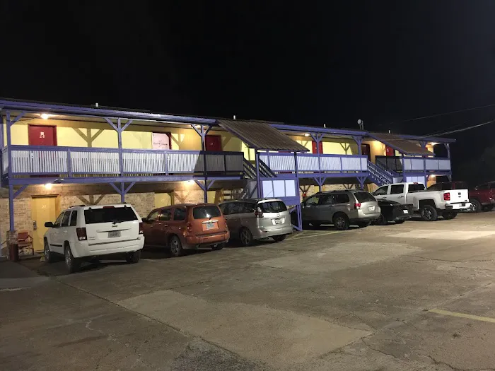 RV PARK MOTEL 7