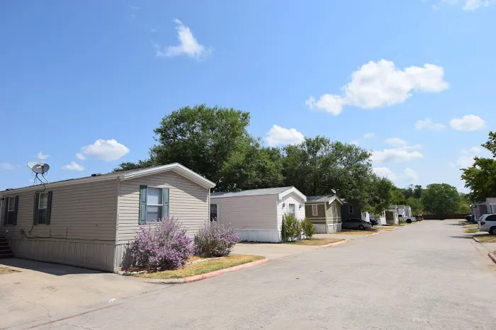 Grand Place Manufactured Home Community 5