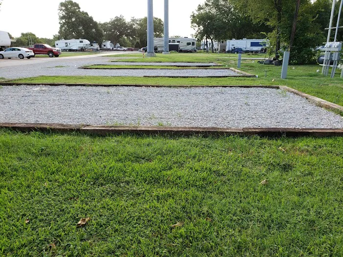 Shady Grove RV Park 10