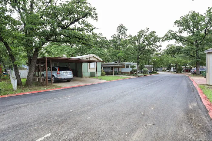 Los Robles Mobile Home Park 9
