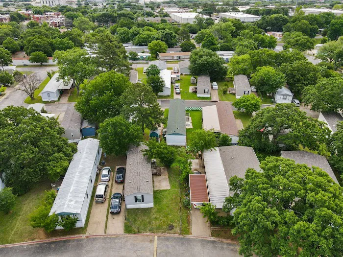 Los Robles Mobile Home Park 4