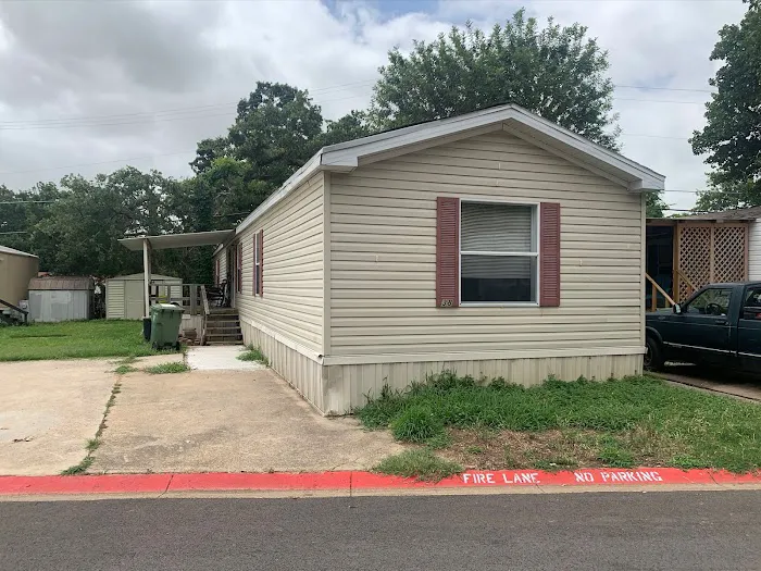 Los Robles Mobile Home Park 1