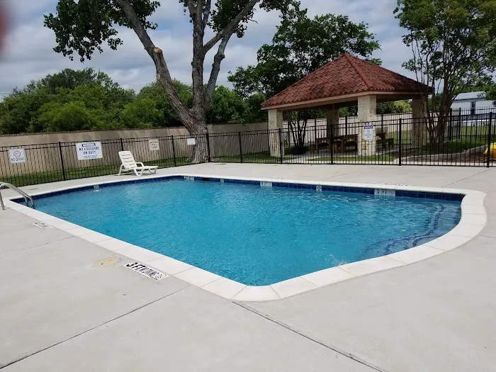 La Hacienda Escondida Mobile Home Park 2