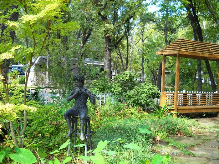 Treetops 6